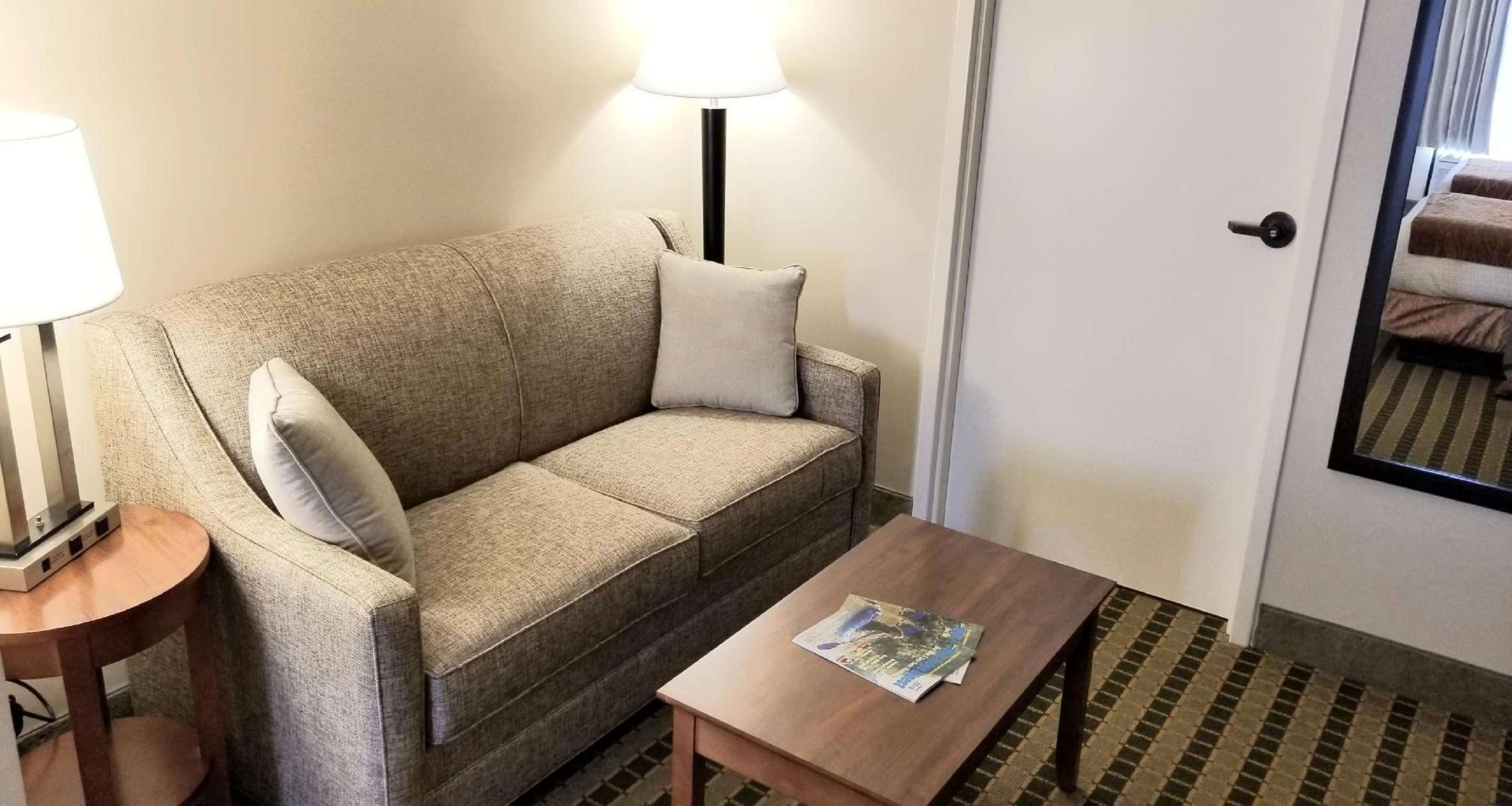 Best Western North Roanoke Troutville Екстериор снимка
