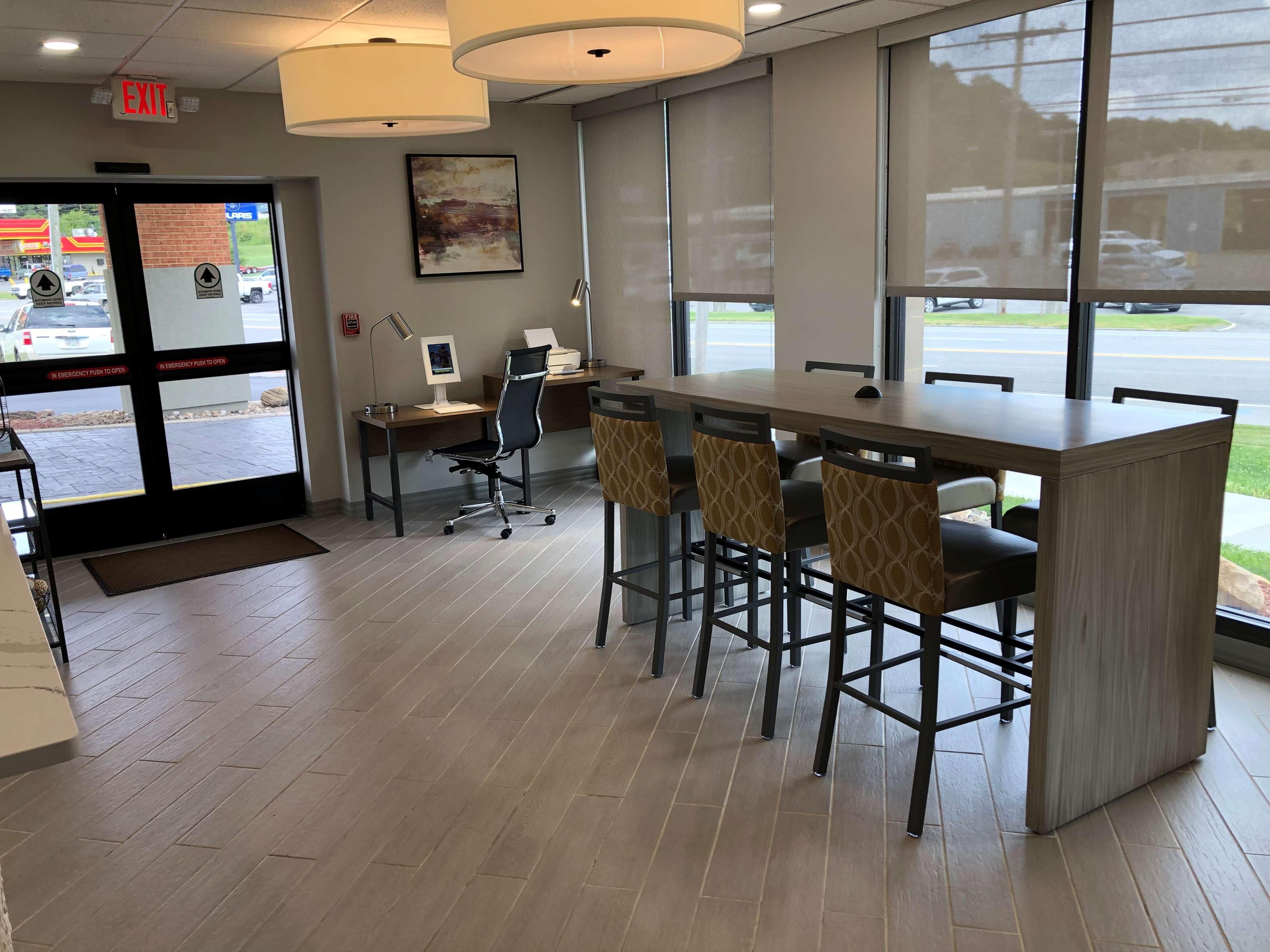 Best Western North Roanoke Troutville Екстериор снимка