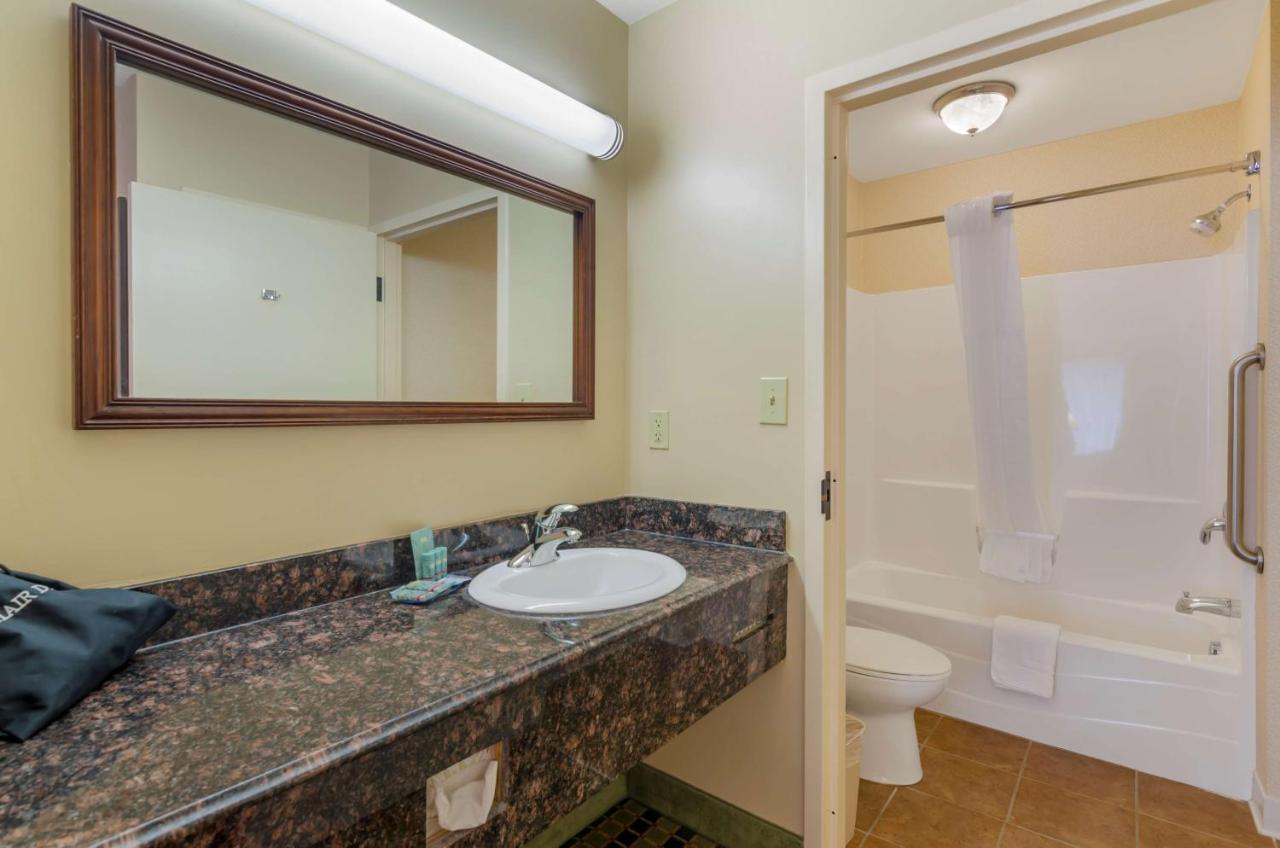 Best Western North Roanoke Troutville Екстериор снимка