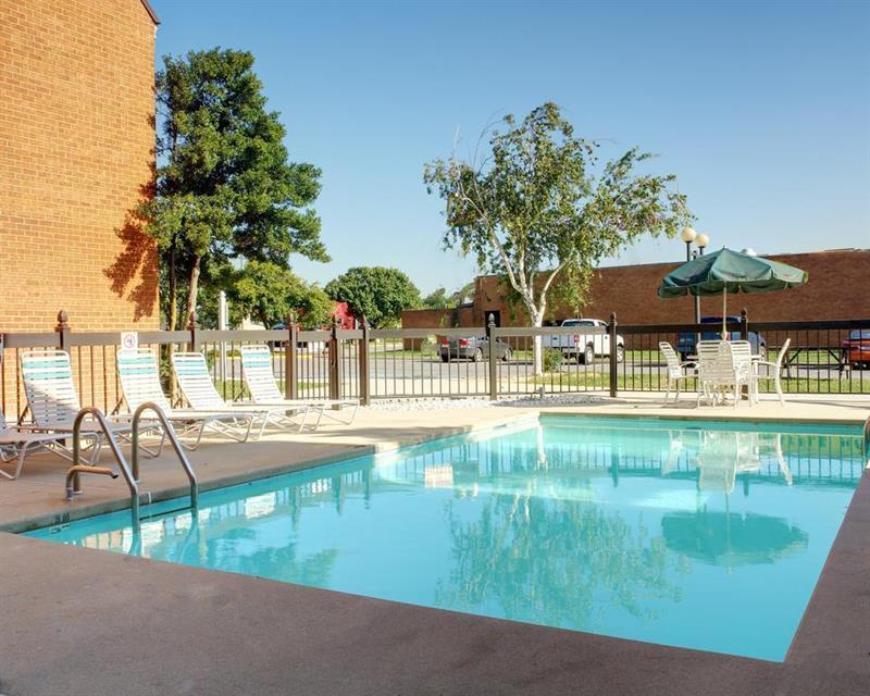 Best Western North Roanoke Troutville Екстериор снимка