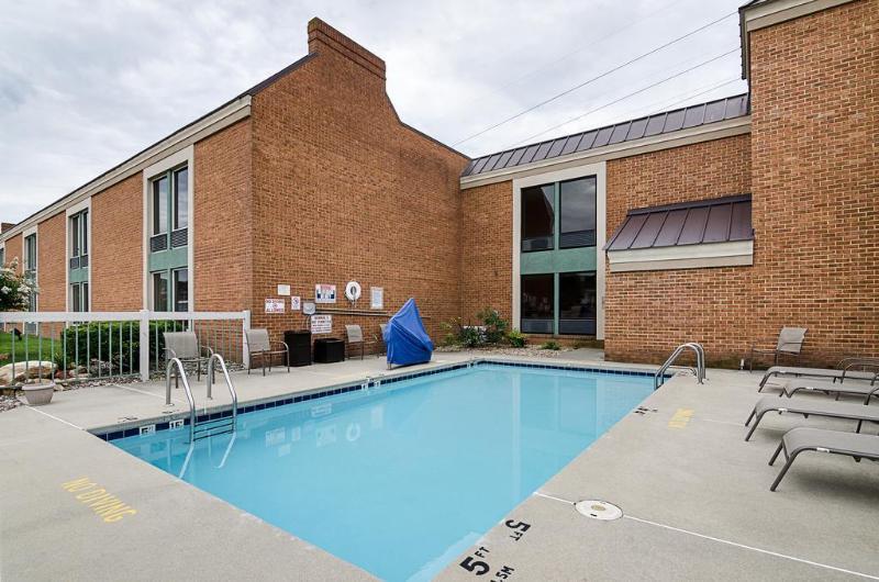 Best Western North Roanoke Troutville Екстериор снимка